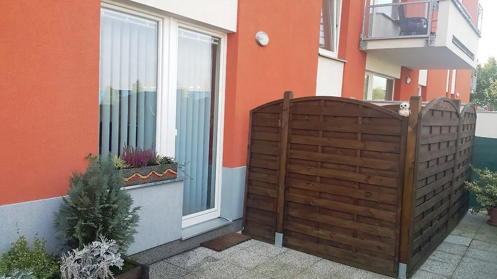 Bastien Studio near Airport Praga 0*,