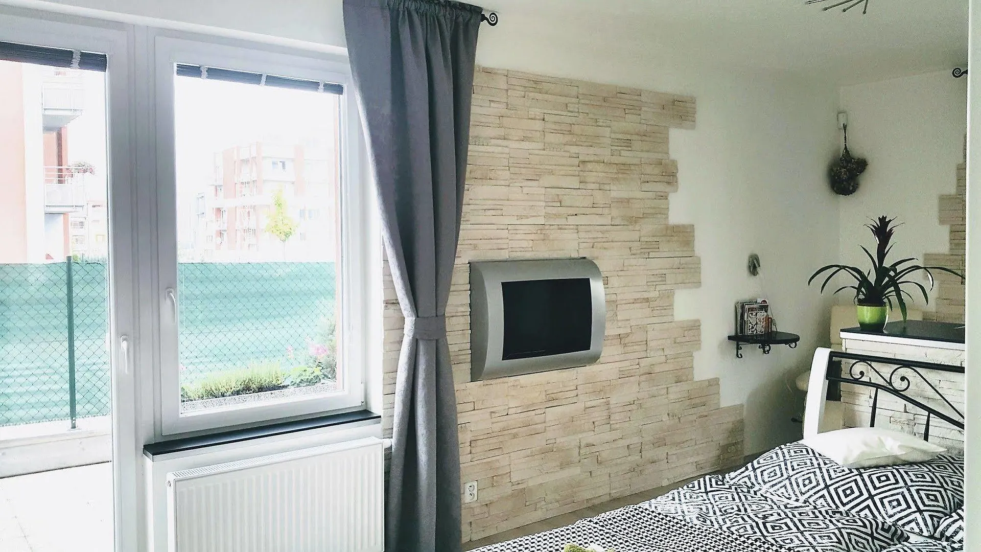 Bastien Studio near Airport Praga Appartamento