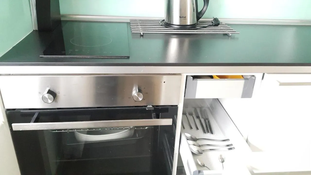 Appartamento Bastien Studio near Airport Praga