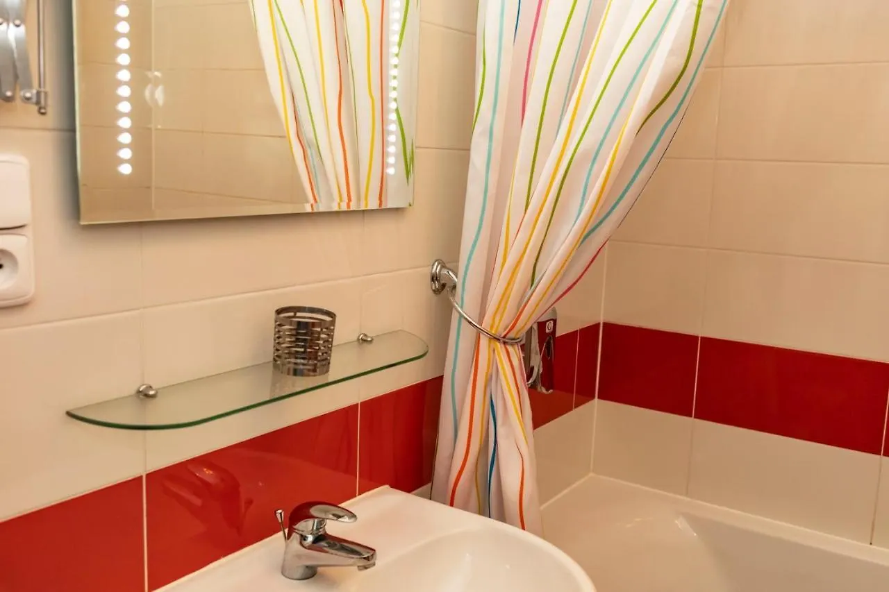 Bastien Studio near Airport Praga 0*,